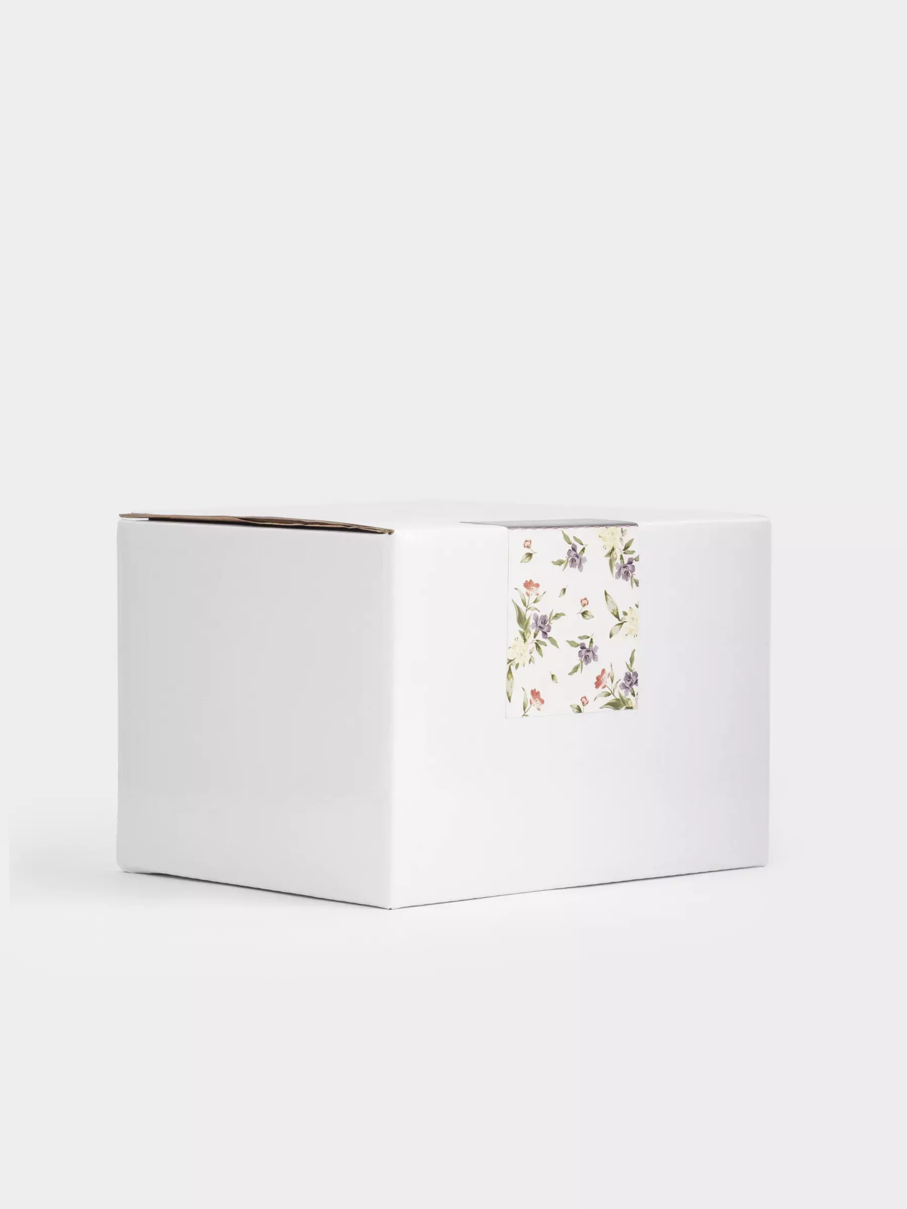 Кружка, 550 мл, керамика, белая, Цветы, Meadow — изображение 2